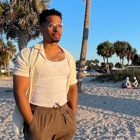 influencer profile picture