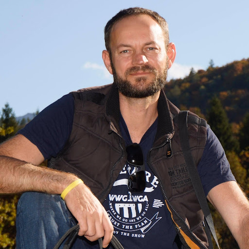 UC2L8zl0aJ_AgN6pLtxMo1ig