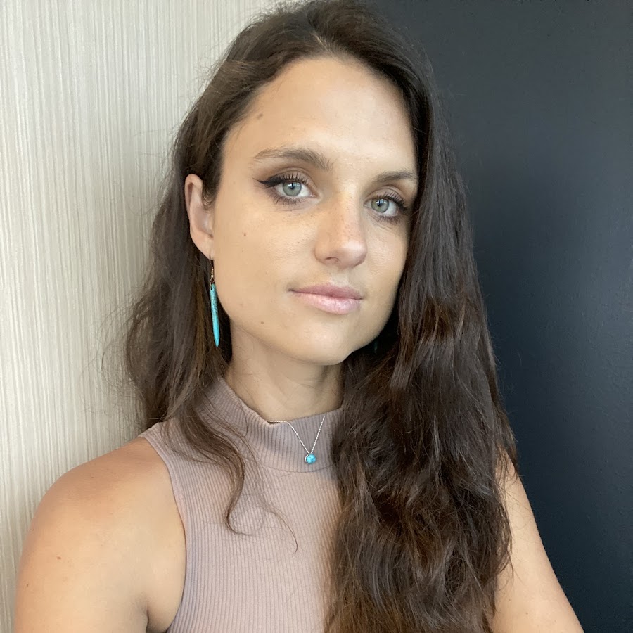 influencer profile picture