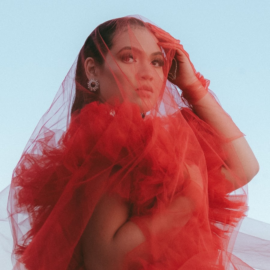 influencer profile picture