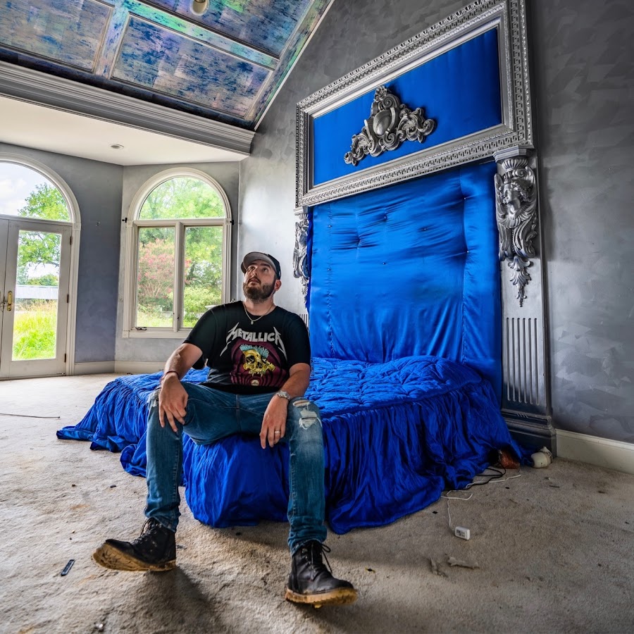 Bigbankz abandoned mansion