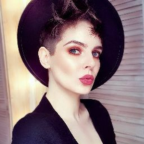 influencer profile picture