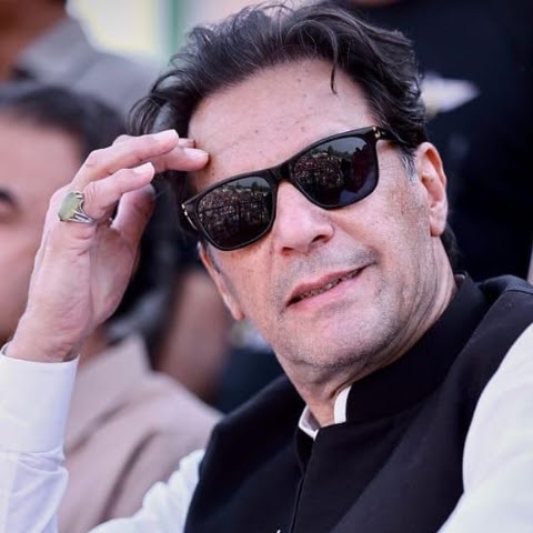 influencer profile picture