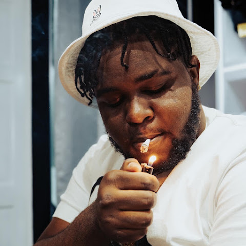 influencer profile picture