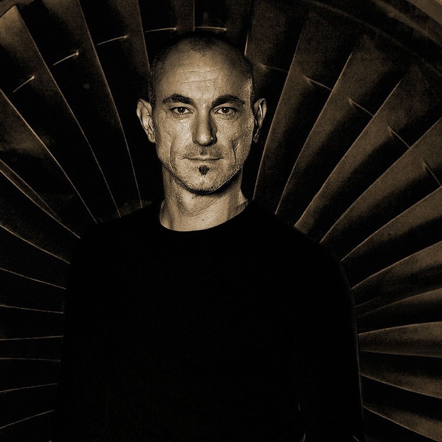 Robert miles фото