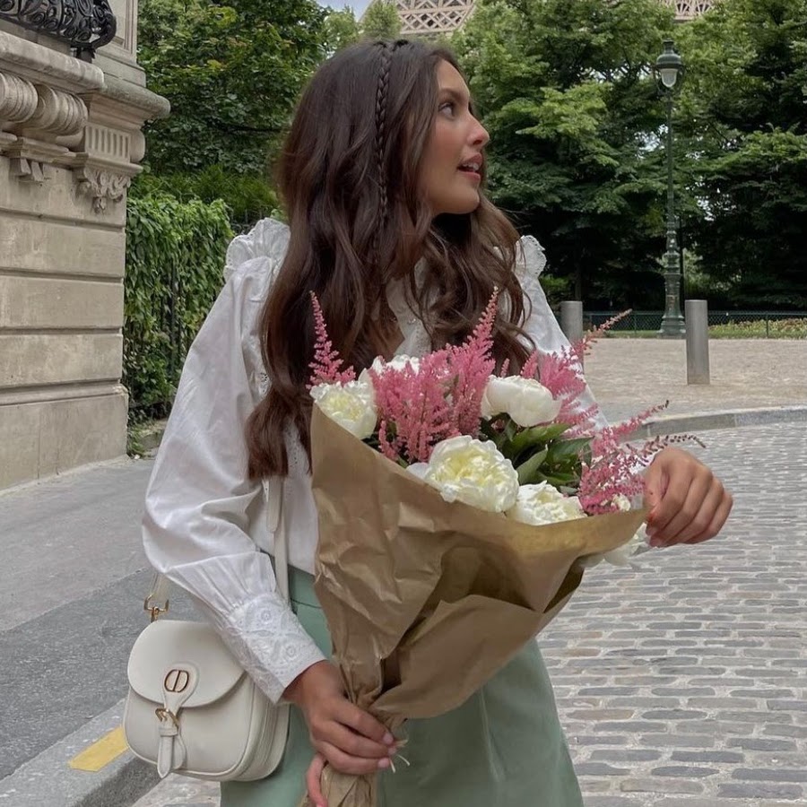 Lalia Benchelef @laliabenchelef