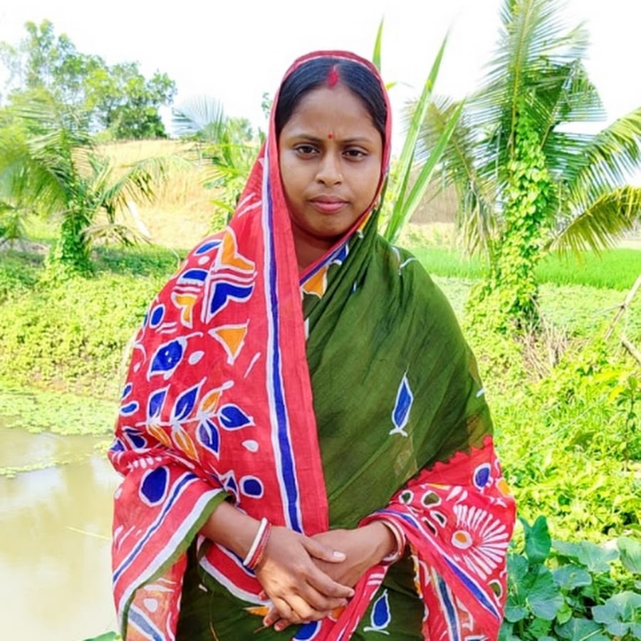 Kakalir Rannaghar with village food