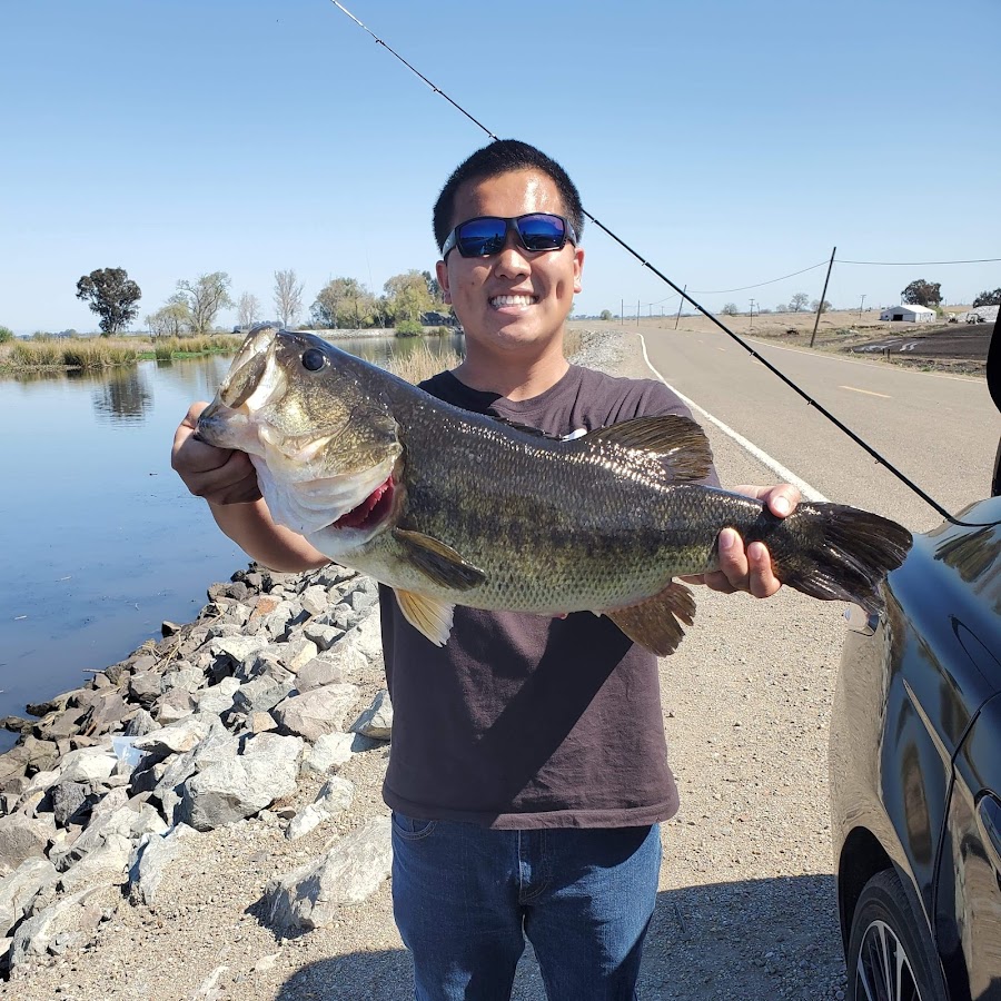 Kastmaster and Notorious Jig Trout Fishing 