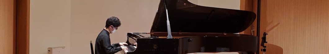 Ayumu Yamanaka - Pianist