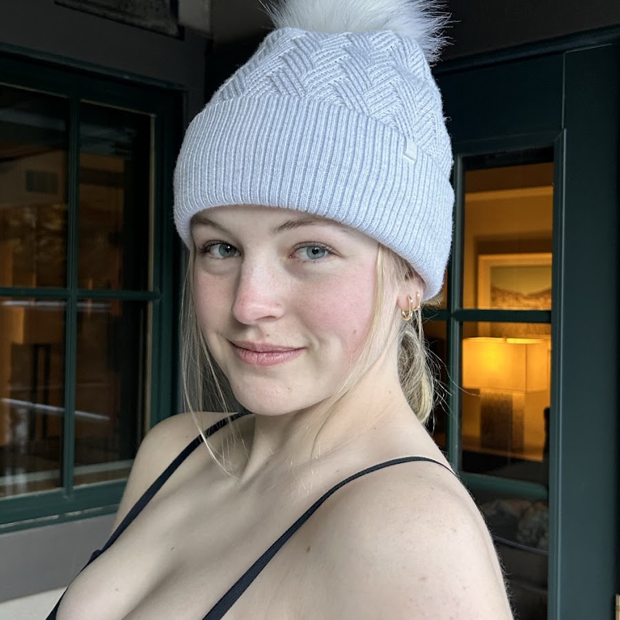 influencer profile picture