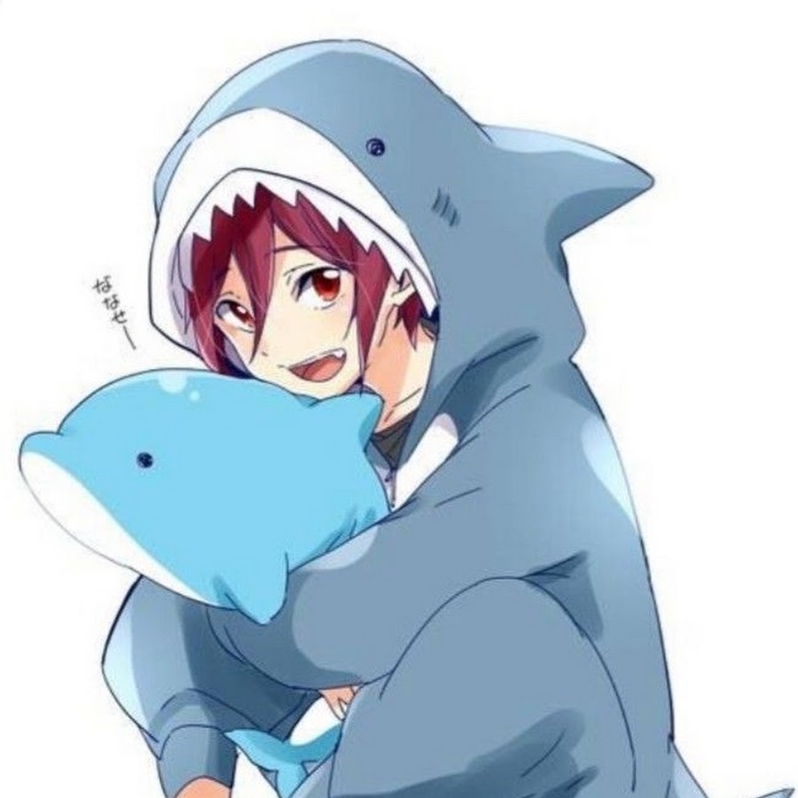 Рин Мацуока в костюме акулы