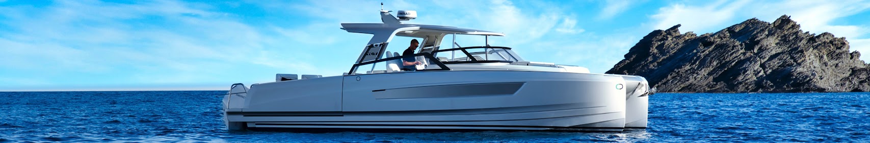 yotpowercatamarans