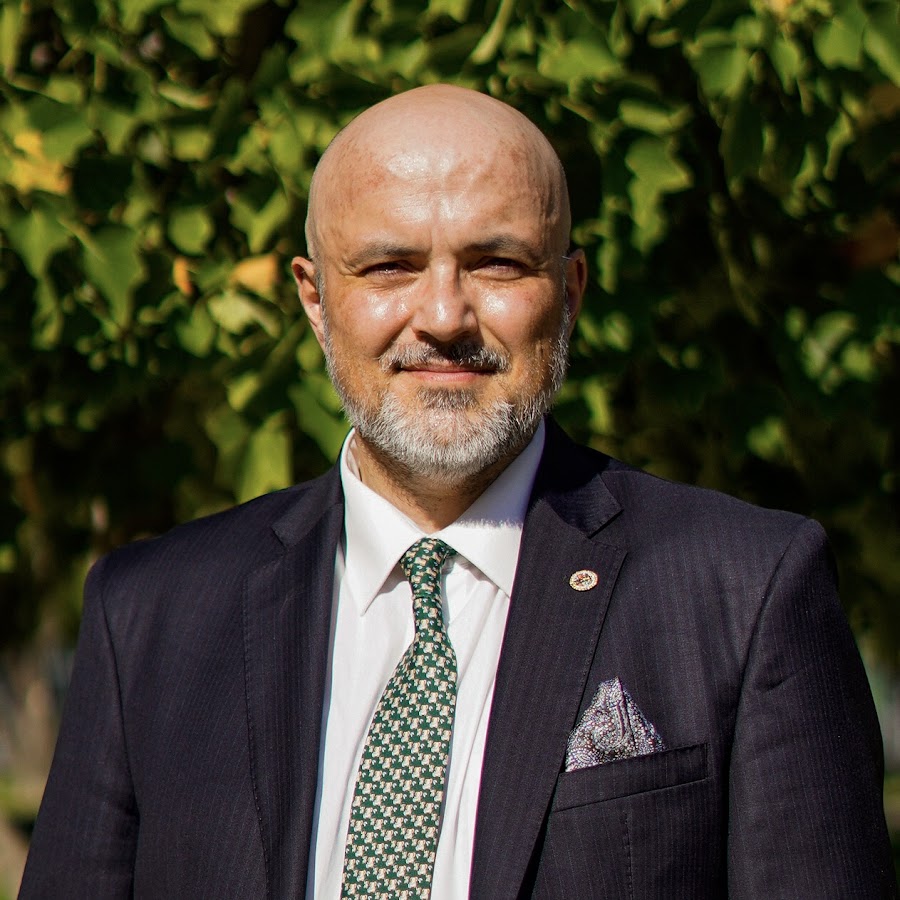 PhD Gustavo Balmaceda Hoyos @gbalmah