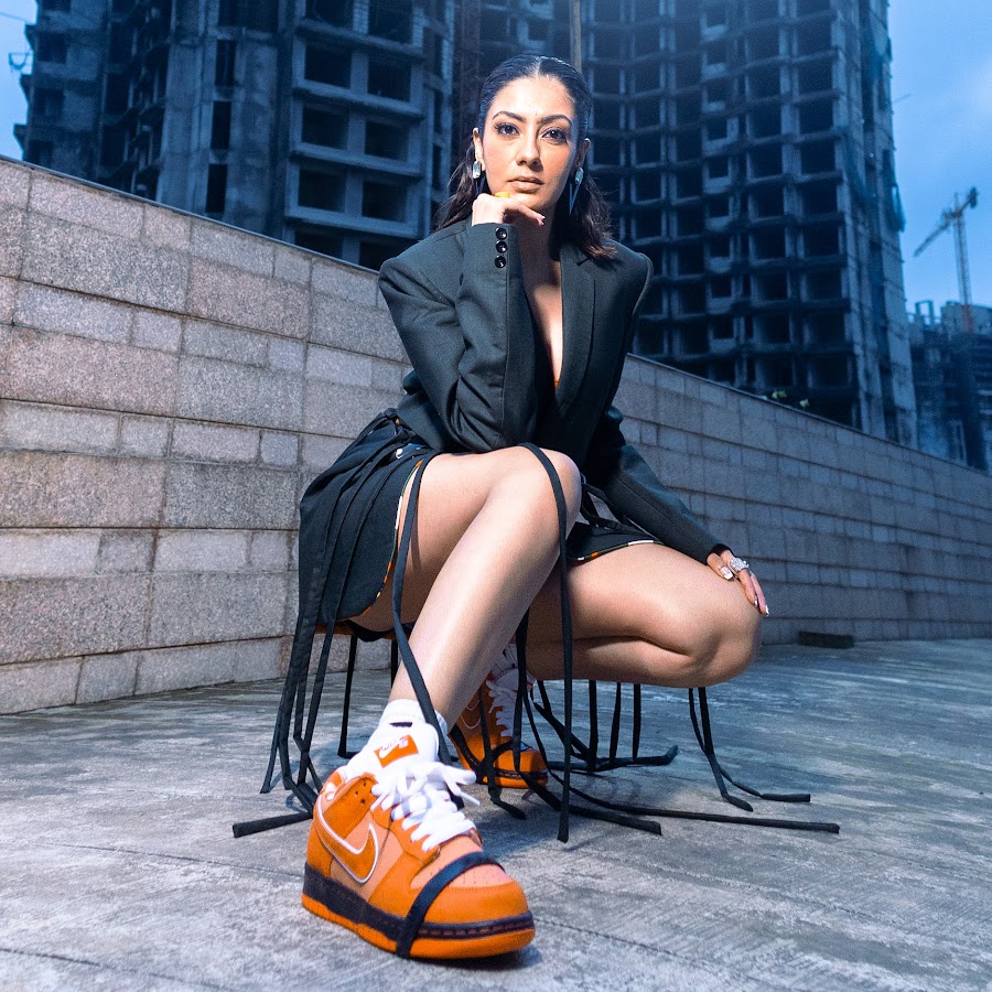 influencer profile picture