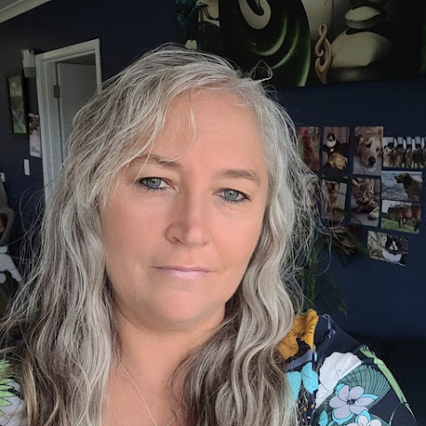 influencer profile picture