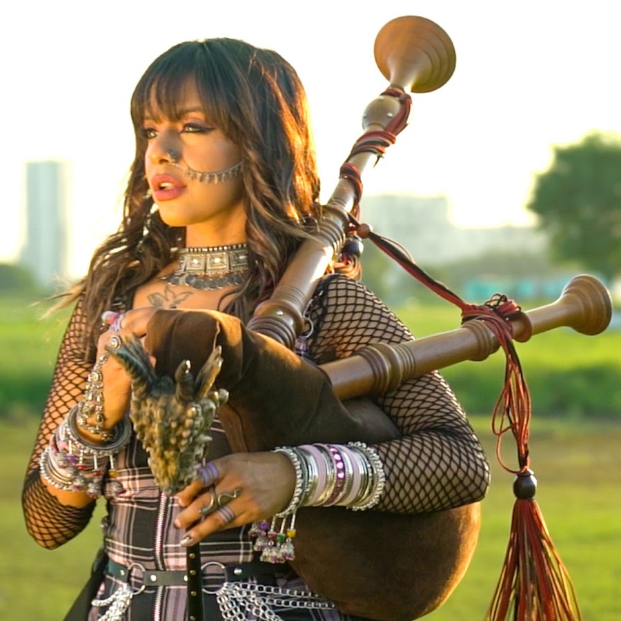 Meet The Snake Charmer: Indias Only Female Bagpipe Artist On The Scene