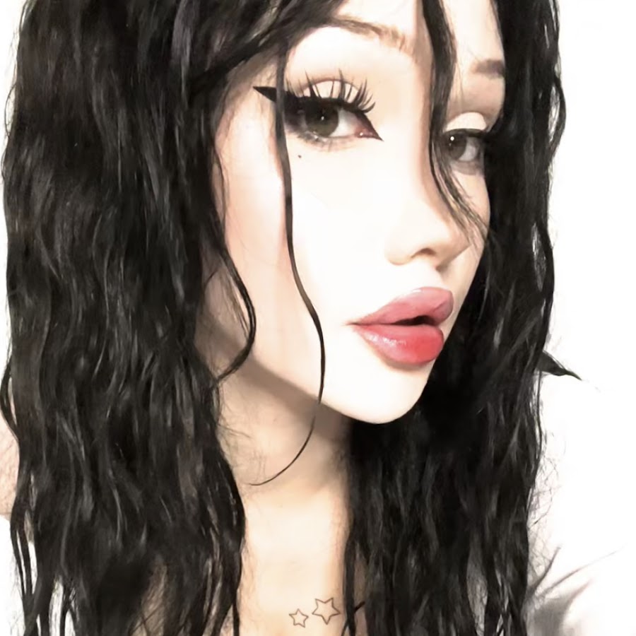 Lena Foxx - YouTube