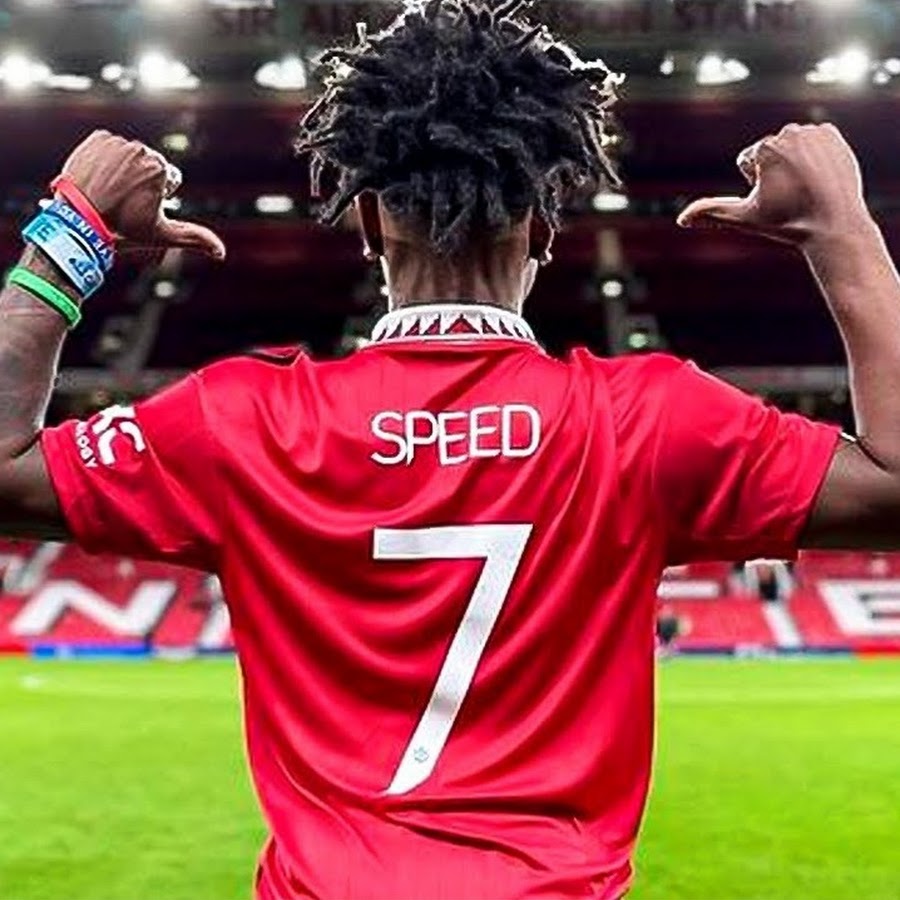 Speed fazendo cv 🤣 #speed #ishowspeed #football #fyp #gzinzxz