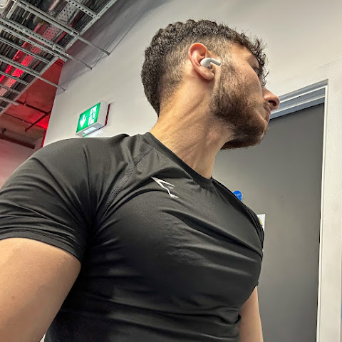 influencer profile picture