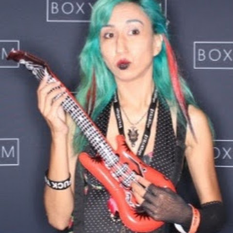 influencer profile picture