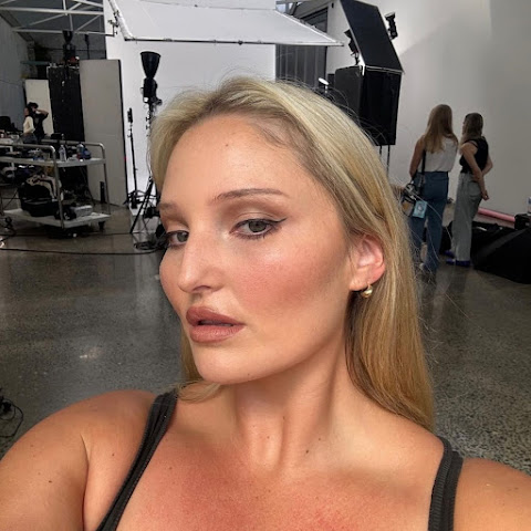 influencer profile picture