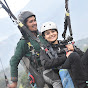 Paragliding himalaya