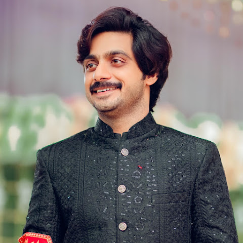 influencer profile picture