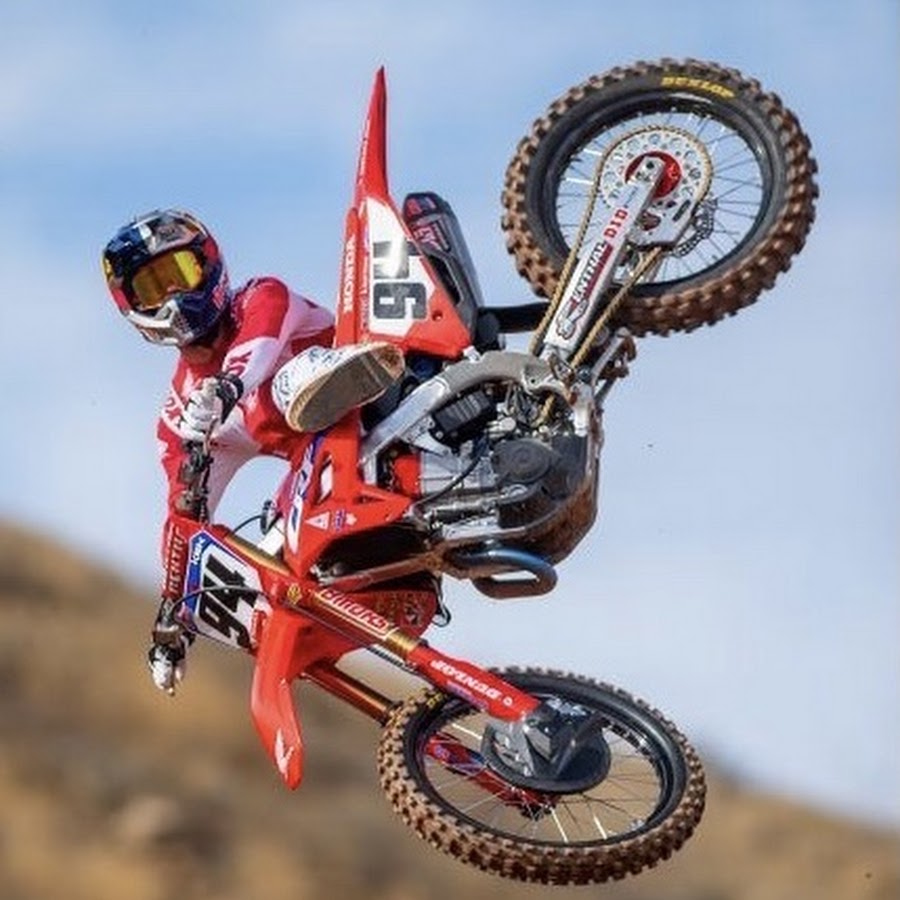 РњРѕС‚РѕС†РёРєР» Ken Roczen