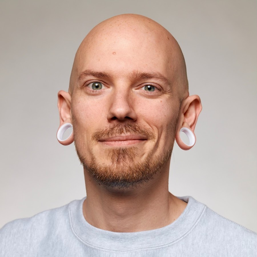 influencer profile picture
