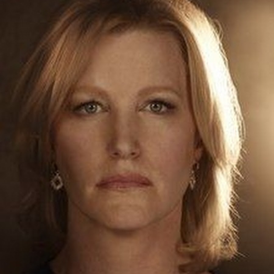 Skyler white yo. Скайлер Уайт. Anna Gunn 1990. Скайлер Фиск. Скайлер Уайт изменяет.