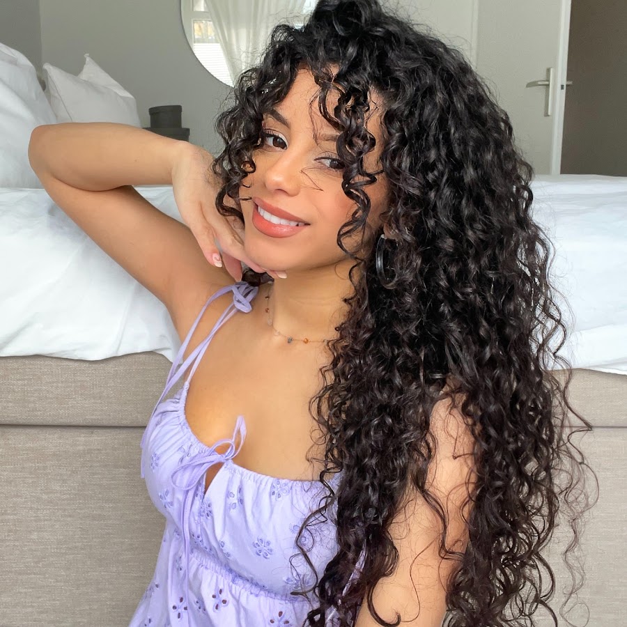 influencer profile picture