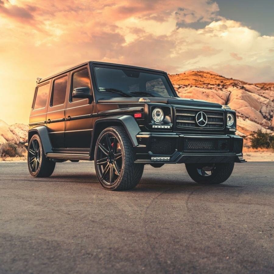 Mercedes Benz g55 Orange