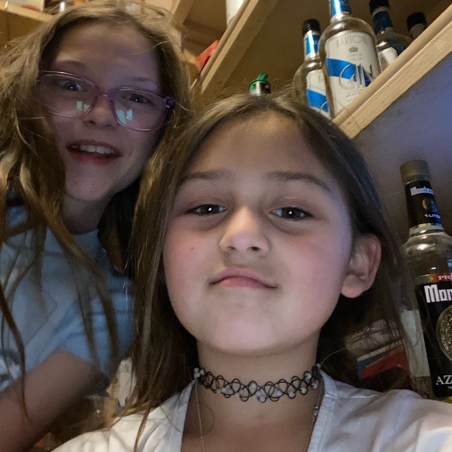 Izzy and my friends - YouTube