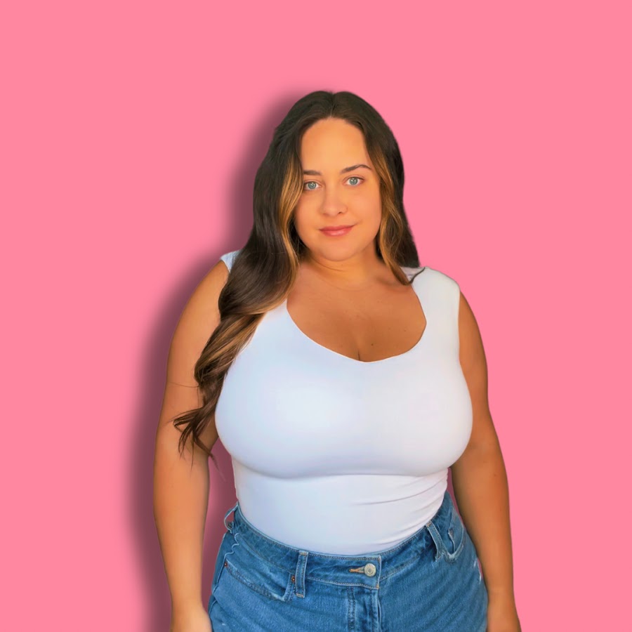 Amanda • Midsize & Full Bust Fashion on Instagram: Comment LINK and I'll  drop a direct 🔗 in your DMs! Long overdue round up of my favorite  affordable sports bras as a