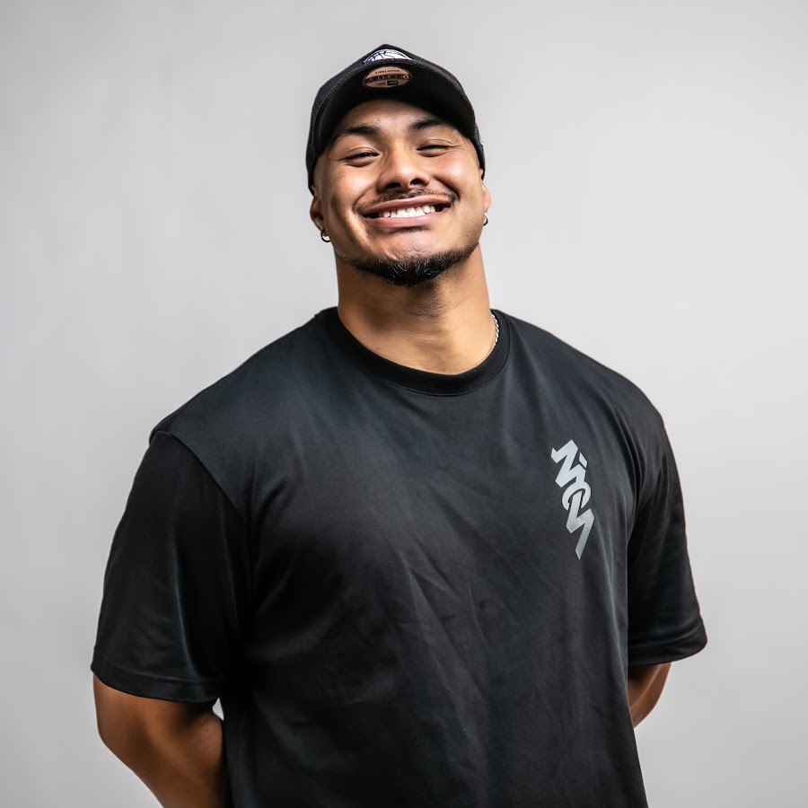 Johnny Tuivasa-Sheck @johnnytuivasa-sheck