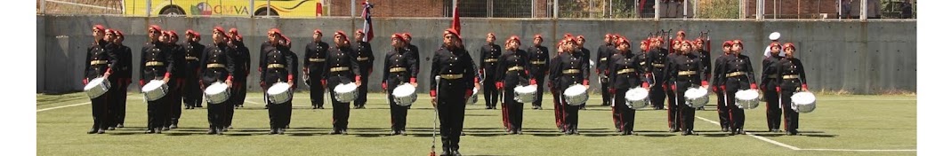 Banda Boinas Rojas