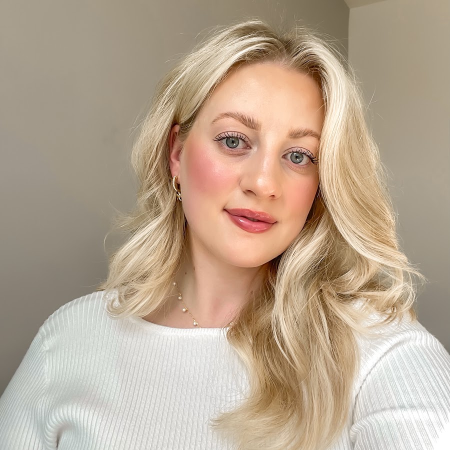 influencer profile picture