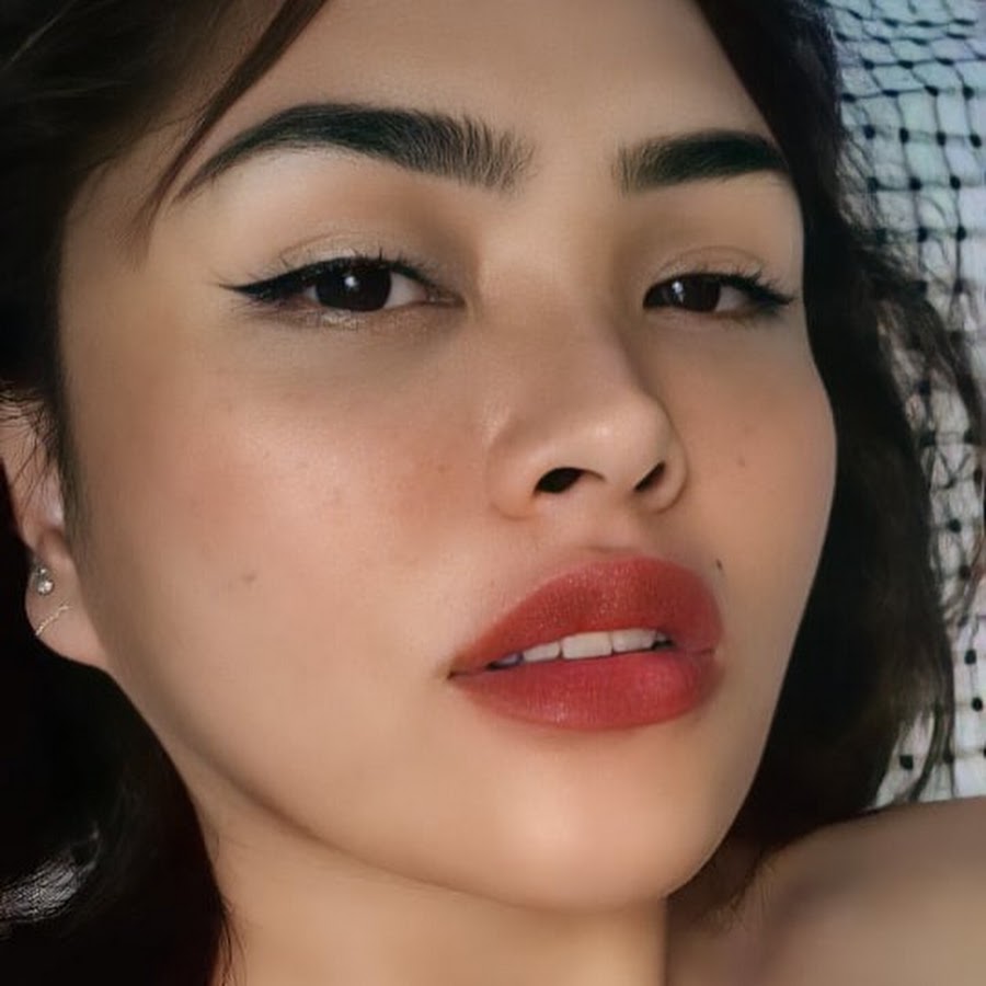 Chixmiss @chixmiss