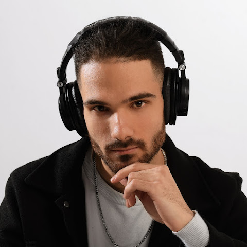 influencer profile picture