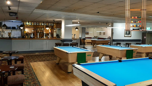 Pilky's Sports Club & Bar