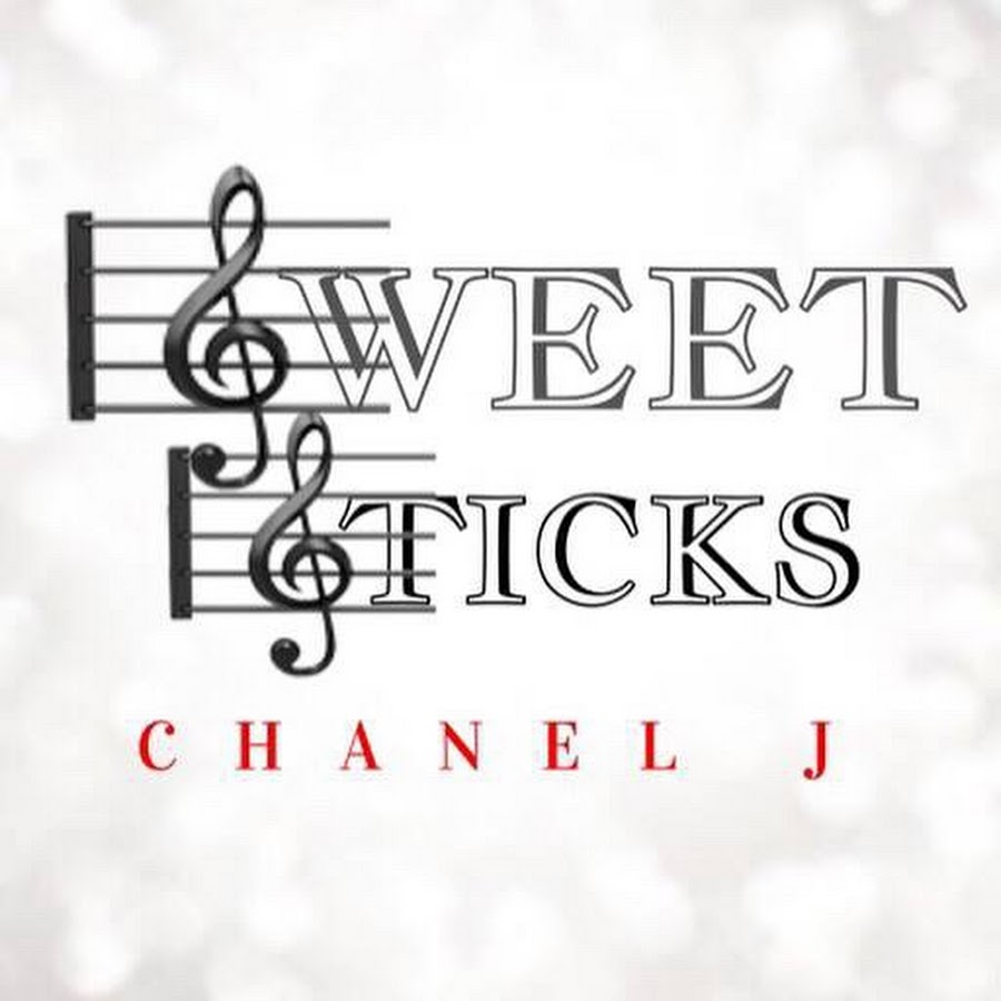 Chanel J SweetSticks