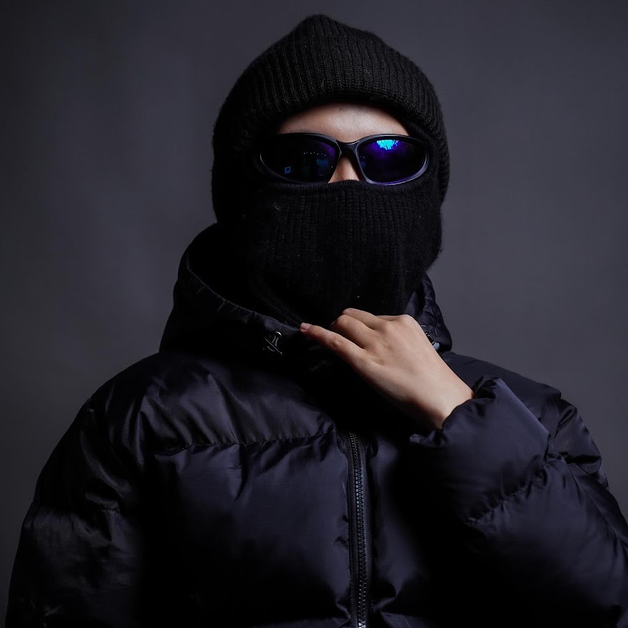 influencer profile picture