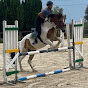 Une cavalière de saut