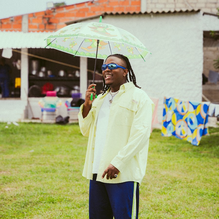 influencer profile picture