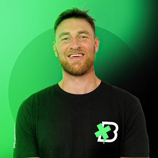 UCEdb6xqsgCq9jNU0pVgOBdQ