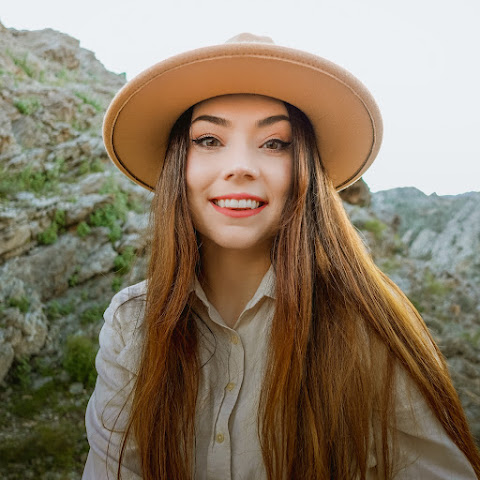 influencer profile picture