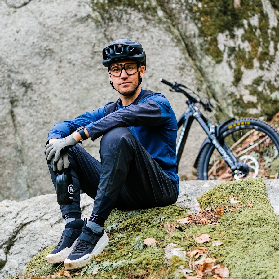 influencer profile picture