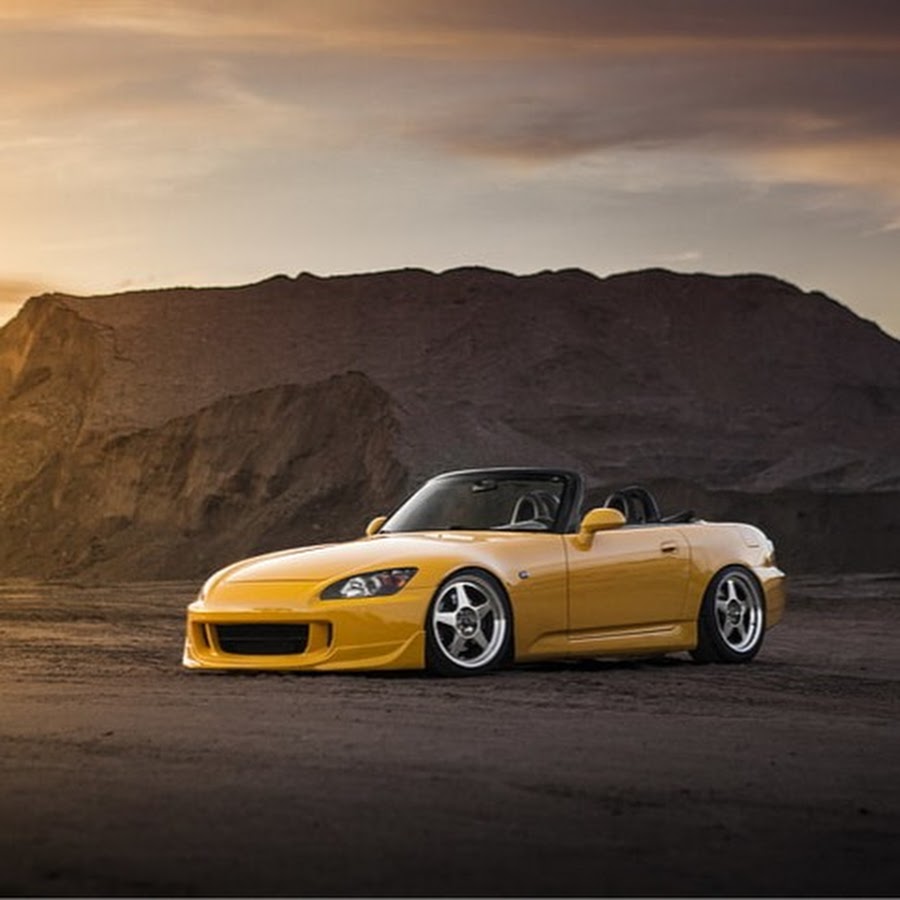 Honda s2000 желтая