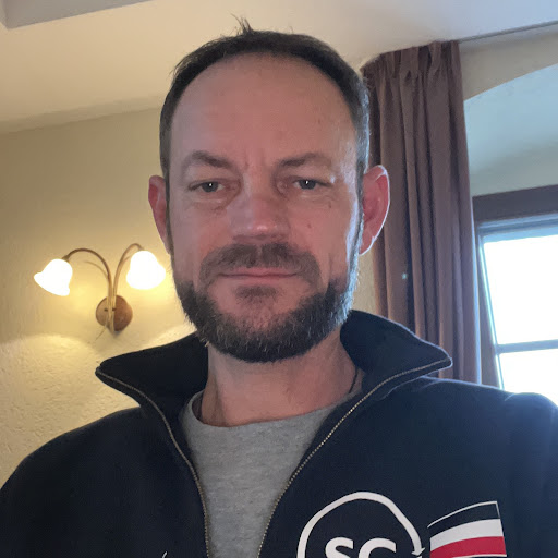 UC2L8zl0aJ_AgN6pLtxMo1ig