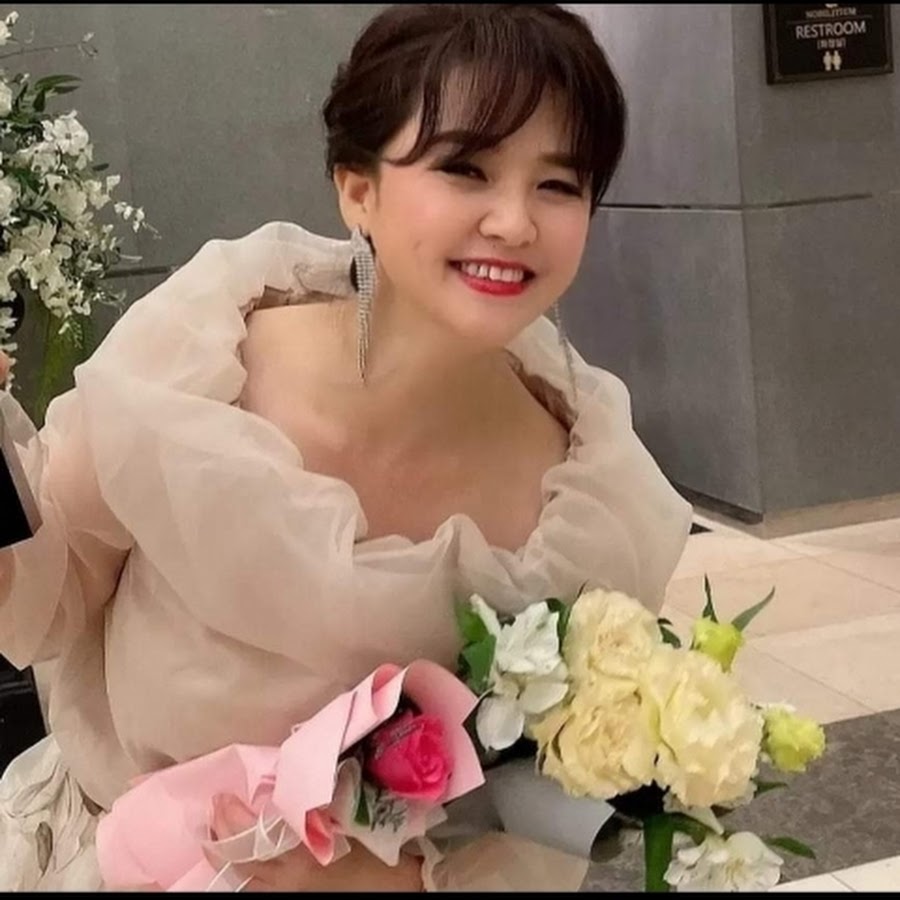 주거니 받거니! 가수 박민주TV - YouTube 주거니 받거니! 가수 박민주TV